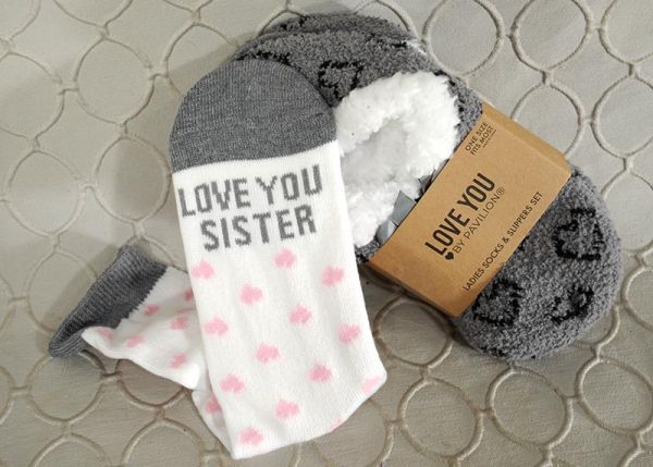 Ladies Socks & Shippers Set - Sister #GI1650