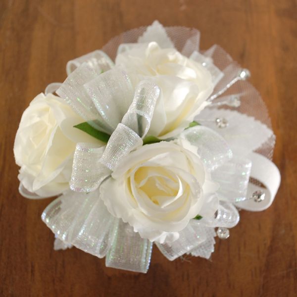 Silk Corsage On Wristlet #220