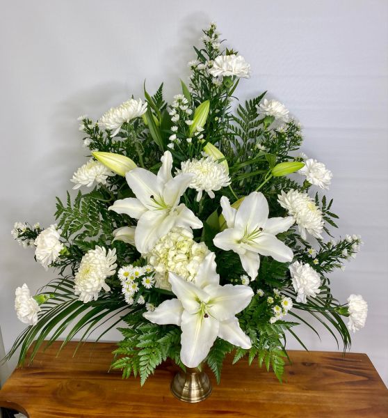 Side arrangement #3094 :: Roberts Floral and Gifts