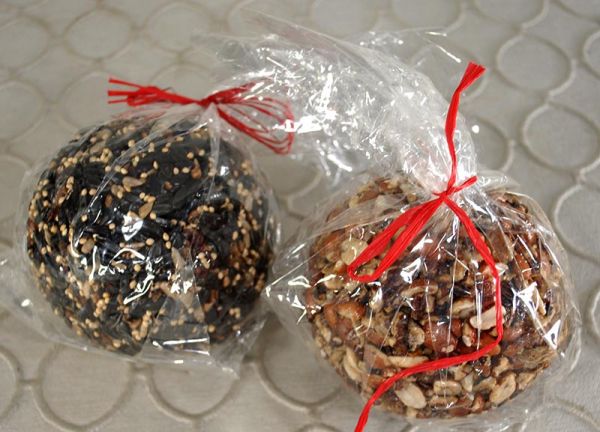 Bird Seed & Nut Ornament #GI1638